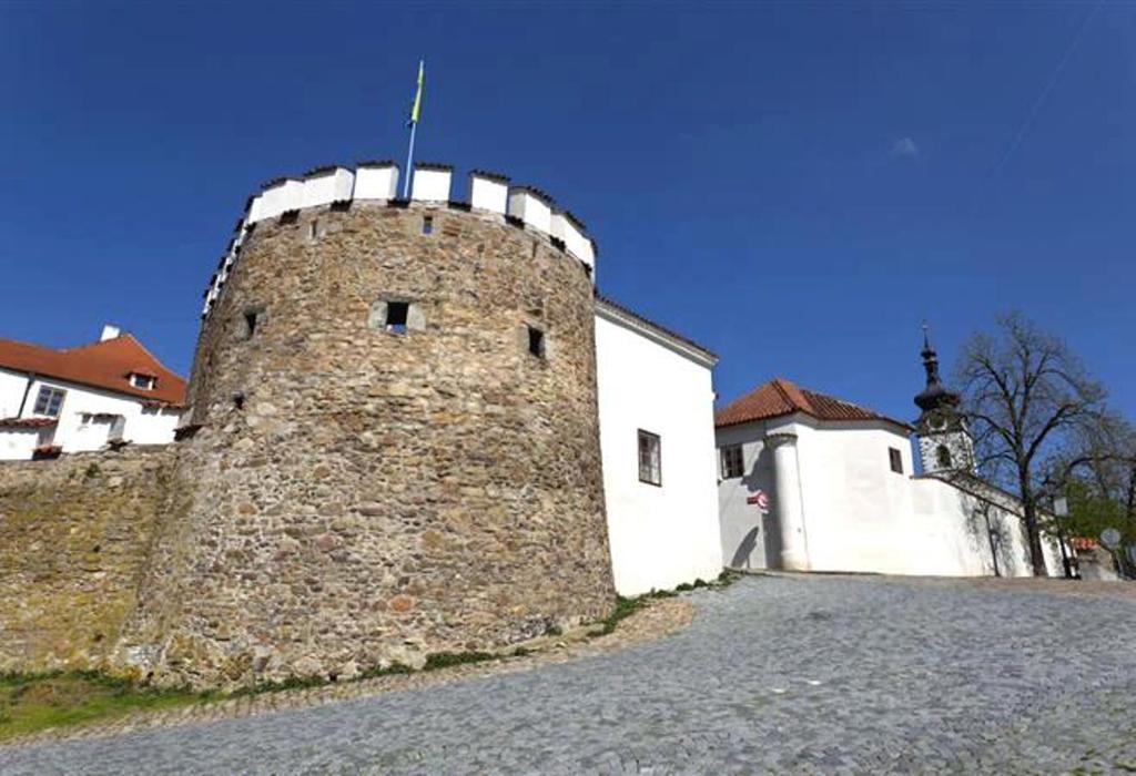Apartmany Pod Putimskou Branou Písek Extérieur photo